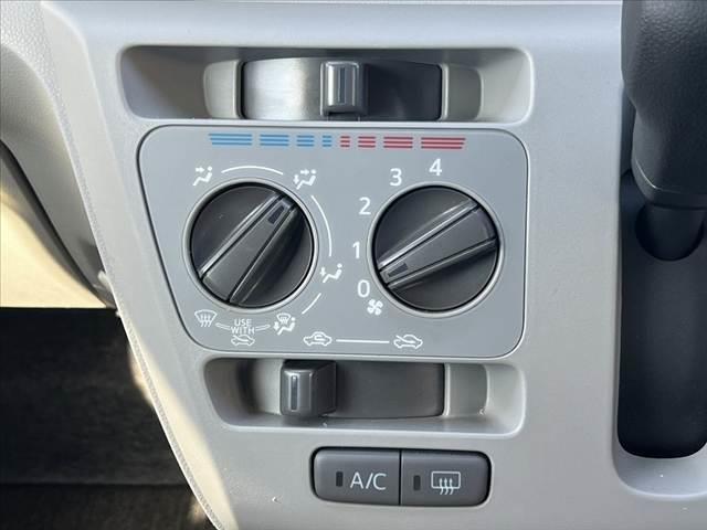 ミライース X SAIII 禁煙 車検整備付 アイドリングストップ コーナーセンサー ラジオ 横滑り防止 オートハイビーム プライバシーガラス 電格ミラー バニティーミラー セキュリティアラーム ヘッドライトレベライザー(26枚目)