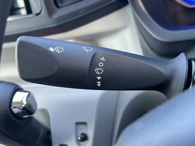 ミライース X SAIII 禁煙 車検整備付 アイドリングストップ コーナーセンサー ラジオ 横滑り防止 オートハイビーム プライバシーガラス 電格ミラー バニティーミラー セキュリティアラーム ヘッドライトレベライザー(29枚目)