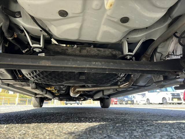 ミライース X SAIII 禁煙 車検整備付 アイドリングストップ コーナーセンサー ラジオ 横滑り防止 オートハイビーム プライバシーガラス 電格ミラー バニティーミラー セキュリティアラーム ヘッドライトレベライザー(48枚目)