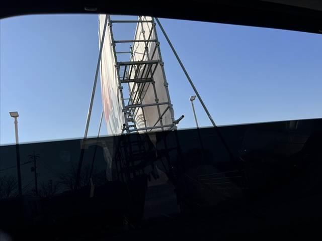 アルファード ２．５Ｓ　Ｃパッケージ　禁煙車　後期　サンルーフ　ＪＢＬ　デジタルインナーミラー　パノラミックビューモニター　１３．３インチフリップダウンモニター　メーカーナビ　セーフティセンス　両側電動スライドドア　ベンチレーション（32枚目）