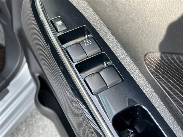 デイズルークス ハイウェイスター　Ｘ　Ｇパッケージ　後期　純正ナビ／ＴＶ　アラウンドビュー　エマージェンシーブレーキ　両側オートスライドドア　ドライブレコーダー　オートライト／オートハイビーム　１５インチＡＷ　６スピーカー　タッチパネル式オートエアコン（28枚目）