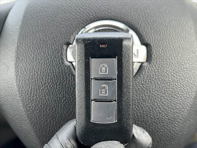 デイズ Ｘ　禁煙　車検整備付　アラウンドビューモニター　スマートキー　電格ミラー　アイドリングストップ　ミラーウィンカー　シートリフター　純正オーディオ／ＣＤ／ラジオ／ＡＵＸ　ベンチシート　アームレスト（26枚目）