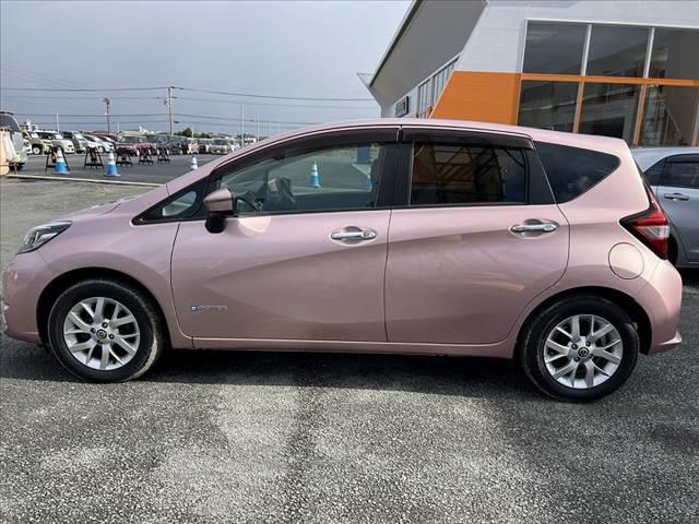 �K���X�R�[�e�B���O�Ȃǂ��s���Ă���܂��B�v���̋Ǝ҂ɂ��A�{�H�ł��̂ł����S���Ă����݂��������B