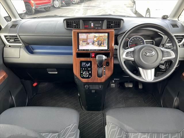 トール カスタムＧ　ＳＡＩＩ　パノラマモニター　社外９インチナビ／フルセグ／ＤＶＤ／ＢＴ　ＬＥＤ　クルコン　ステリモ　両電スラ　スマートキー　Ｐスタート　ＥＴＣ　ドラレコ　電格ミラー　Ａライト　アクセサリーソケット（2枚目）