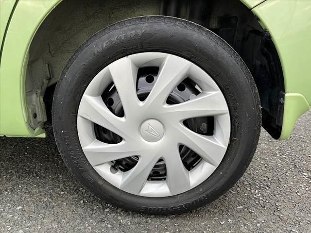 タント L 車検整備付 キーレス アイドリングストップ 両側スライドドア 電格ミラー スペアキー アクセサリーソケット アームレスト プライバシーガラス 純正オーディオ セキュリティアラーム バニティミラー(38枚目)