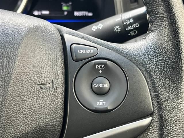 フィットハイブリッド Lパッケージ 車検整備付 シティーブレーキアクティブシステム 社外ナビ/TV クルコン LEDヘッドランプ ハーフレザーシート オートライト 革巻ステアリング SRSカーテンエアバック ドラレコ ステリモ(5枚目)