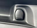 　車検整備付　禁煙　純正フルセグナビ／Ｂｌｕｅｔｏｏｔｈ　Ｂカメラ　フリップダウンＭ　電動スライドドア　エマブレ　クルコン　電格ミラー　スマートキー　Ｐスタート　革巻きステア　アームレスト　サンシェード（44枚目）