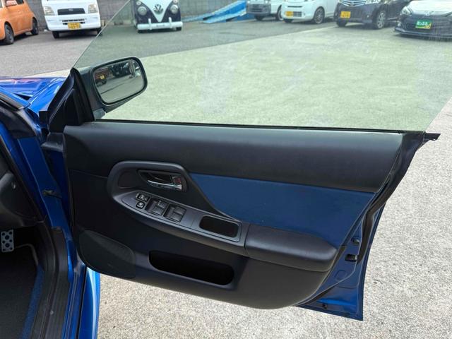 インプレッサ ＷＲＸ　ＳＴｉ　４ＷＤ　ドライブレコーダー　ＥＴＣ　アルミホイール　ＭＴ　キーレスエントリー　電動格納ミラー　ＣＤ　ＵＳＢ　Ｂｌｕｅｔｏｏｔｈ　衝突安全ボディ　ＡＢＳ　エアコン　パワーステアリング　パワーウィンドウ（40枚目）