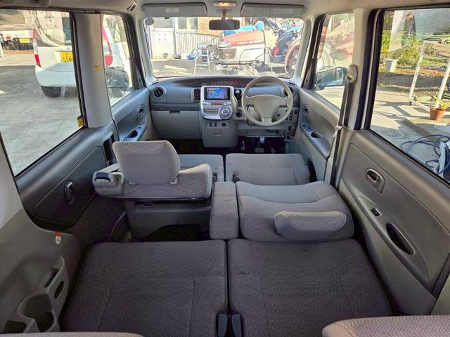 タント Ｘ　キーフリーシステム　Ｂｌｕｅｔｏｏｔｈ対応ナビ　ＤＶＤ再生　ＥＴＣ　タイミングチェーン式エンジン　ベンチシート　フルオートエアコン　スマートキー　ミラクルオープンドア　パワースライドドア（8枚目）