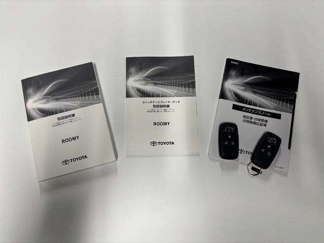 ルーミー カスタムＧ－Ｔ　ワンオーナー　メーカー９インチＤＡ　全方位モニター　スマートアシスト　アイドリングストップ　シートヒーター　シートバックテーブル　両側パワースライドドア　ＬＥＤヘッド／フォグランプ　純正１５インチＡＷ（7枚目）