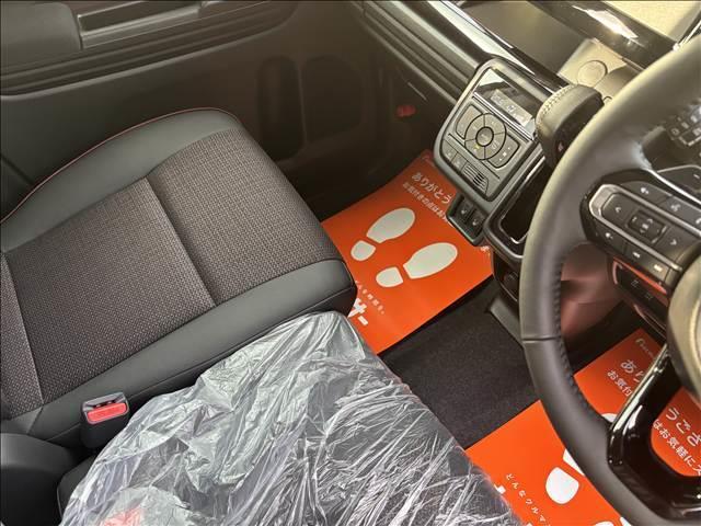 スペーシアカスタム ハイブリッドＸＳターボ　届出済未使用車　スズキセーフティサポート　プッシュスタート　ハーフレザーシート　シートヒーター　両側パワスラ　ＬＥＤヘッド／フォグ／シーケンシャルターンランプ　純正１５インチＡＷ　電格ウインカーミラー（35枚目）