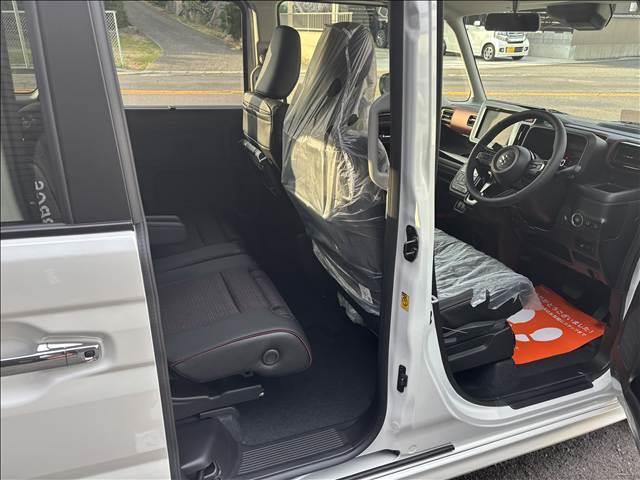 スペーシアカスタム ハイブリッドＸＳターボ　届出済未使用車　スズキセーフティサポート　プッシュスタート　ハーフレザーシート　シートヒーター　両側パワスラ　ＬＥＤヘッド／フォグ／シーケンシャルターンランプ　純正１５インチＡＷ　電格ウインカーミラー（41枚目）