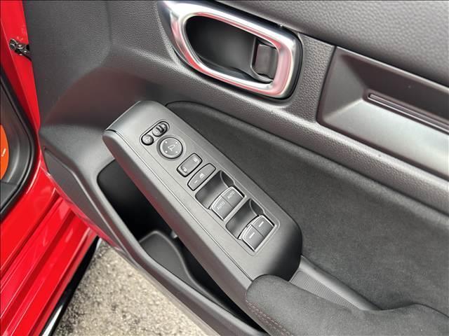 シビック タイプＲ　ワンオーナー　ホンダコネクトディスプレー　Ｂカメラ　ホンダセンシング　専用シート　フルＬＥＤヘッドランプ　純正１９インチＡＷ　専用サスペンション　Ｂｒｅｎｂｏ製ディスクブレーキ　ＥＴＣ２．０（23枚目）