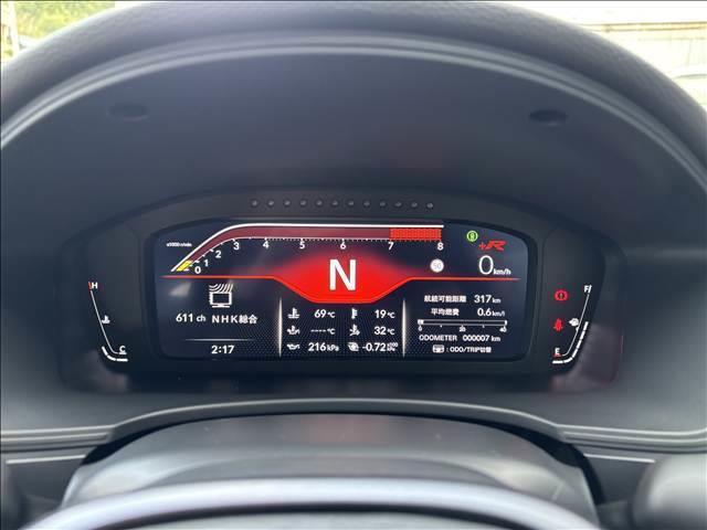 シビック タイプＲ　ワンオーナー　ホンダコネクトディスプレー　Ｂカメラ　ホンダセンシング　専用シート　フルＬＥＤヘッドランプ　純正１９インチＡＷ　専用サスペンション　Ｂｒｅｎｂｏ製ディスクブレーキ　ＥＴＣ２．０（32枚目）