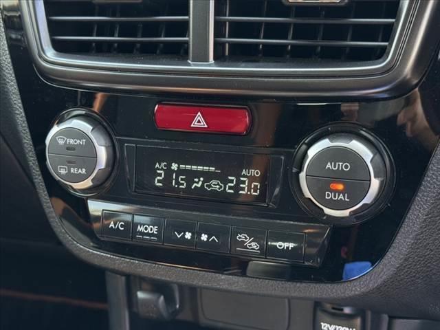 エクシーガクロスオーバー７ Ｘ－ブレイク　４ＷＤ　アイサイトＶｅｒ２　追従クルコン　純ナビ　バックカメラ　フルセグ　ルーフレール　ＨＩＤヘッド　オートライト　ＳＩ－ドライブ　プッシュスタート　純１７インチＡＷ　革巻ステ　ルーフキャリア　ＥＴＣ（7枚目）