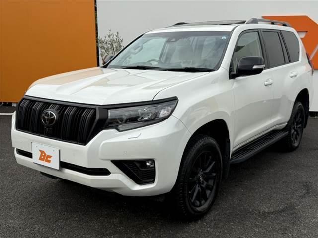 ランドクルーザープラド ＴＸ　Ｌパッケージ　マットブラックエディション　後期　４ＷＤ　ムーンルーフ　純ＯＰナビ　パノラマモニター　セーフティセンス　パーキングサポートブレーキ　ＬＥＤヘッド　ルーフレール　純１８インチＡＷ　ベージュ革シート　スマートキー　ＥＴＣ　ドラレコ（10枚目）