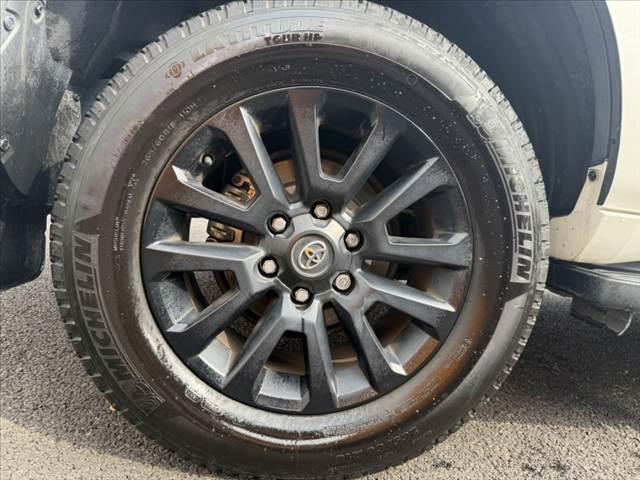 ランドクルーザープラド ＴＸ　Ｌパッケージ　マットブラックエディション　後期　４ＷＤ　ムーンルーフ　純ＯＰナビ　パノラマモニター　セーフティセンス　パーキングサポートブレーキ　ＬＥＤヘッド　ルーフレール　純１８インチＡＷ　ベージュ革シート　スマートキー　ＥＴＣ　ドラレコ（37枚目）