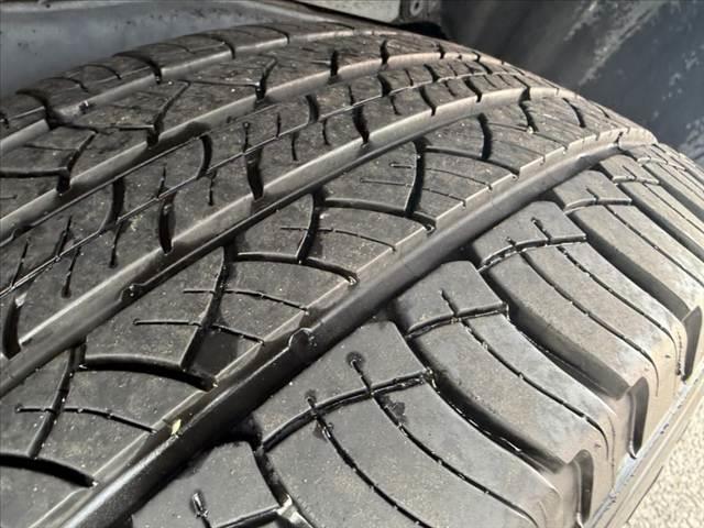 ランドクルーザープラド ＴＸ　Ｌパッケージ　マットブラックエディション　後期　４ＷＤ　ムーンルーフ　純ＯＰナビ　パノラマモニター　セーフティセンス　パーキングサポートブレーキ　ＬＥＤヘッド　ルーフレール　純１８インチＡＷ　ベージュ革シート　スマートキー　ＥＴＣ　ドラレコ（44枚目）