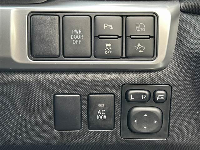 エスティマハイブリッド アエラス　後期　４ＷＤ　ムーンルーフ　１０型ナビ　ＦＤモニター　セーフティセンスＣ　クルコン　両電スラ　スマートキー　フルセグ　Ｂカメラ　純１７インチＡＷ　Ｐシート　コーナーセンサー　横滑り防止　ＡＣ１００Ｖ（29枚目）