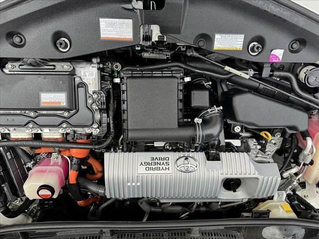 プリウスアルファ Ｓツーリングセレクション・Ｇ’ｓ　禁煙車　後期　９インチナビ　ＦＤモニター　フルセグ　バックカメラ　ＬＥＤヘッド　オートライト　スマートキー　ＥＴＣ　ステリモ　純１８インチＡＷ　ダウンサス　合皮コンビシート　シートリフター　７人乗（48枚目）