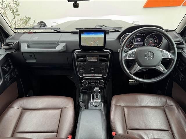 Ｇクラス Ｇ３５０ｄ　禁煙車　ラグジュアリーＰＫＧ　社外エアロ　社外ヘッド　パナメリカーナグリル　８．８インチナビ　フルセグ　バックカメラ　サンルーフ　パワーシート　シートヒーター　２０インチＡＷ　茶革シート　ＥＴＣ（2枚目）