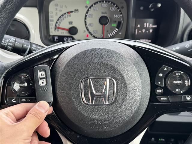 Ｎ－ＯＮＥ オリジナル　禁煙車　２トーンカラー　ホンダセンシング　純正ナビ　フルセグ　バックカメラ　パーキングセンサー　ＬＥＤヘッド　オートライト　電子パーキング　スマートキー　シートバックポケット　ＵＳＢ電源　ドラレコ（3枚目）