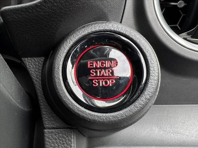 Ｎ－ＯＮＥ オリジナル　禁煙車　２トーンカラー　ホンダセンシング　純正ナビ　フルセグ　バックカメラ　パーキングセンサー　ＬＥＤヘッド　オートライト　電子パーキング　スマートキー　シートバックポケット　ＵＳＢ電源　ドラレコ（6枚目）