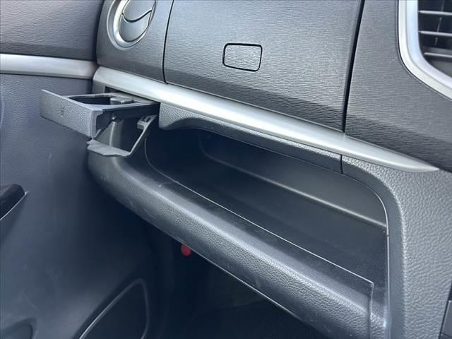 ワゴンR 20周年記念車 レーダーブレーキ HIDヘッド プッシュスタート 誤発進抑制 エネチャージ Aストップ イモビ シートヒーター シートリフター チルトステ アームレスト Aライト 純15インチAW エコクール ESP(24枚目)
