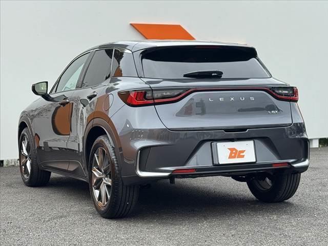 LBX リラックス 禁煙車 HUD セーフティシステム+ BSM パノラミックビューモニター 9.8型ナビ フルセグ LEDヘッド スマートキー Pバックドア ステアヒーター パドルシフト Pシート シートヒーター ETC(15枚目)