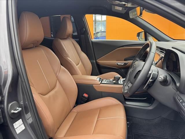 LBX リラックス 禁煙車 HUD セーフティシステム+ BSM パノラミックビューモニター 9.8型ナビ フルセグ LEDヘッド スマートキー Pバックドア ステアヒーター パドルシフト Pシート シートヒーター ETC(16枚目)