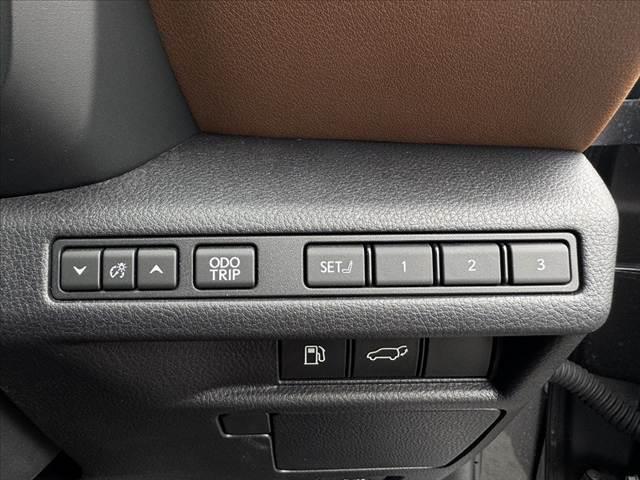 LBX リラックス 禁煙車 HUD セーフティシステム+ BSM パノラミックビューモニター 9.8型ナビ フルセグ LEDヘッド スマートキー Pバックドア ステアヒーター パドルシフト Pシート シートヒーター ETC(23枚目)