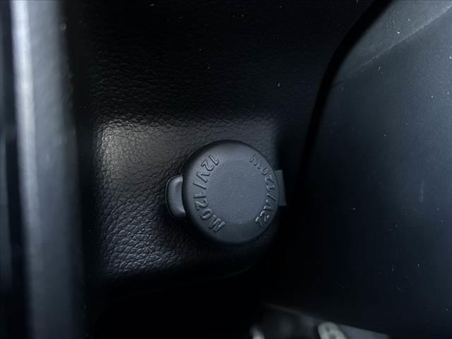 アルトワークス ベースグレード 車検整備付 後期 セーフティサポート ナビ 地デジTV RECAROシート HIDヘッド Aライト プッシュスタート パドルシフト 革巻きステ プライバシーガラス リアワイパー ウィンカーミラー Rスポイラー(23枚目)