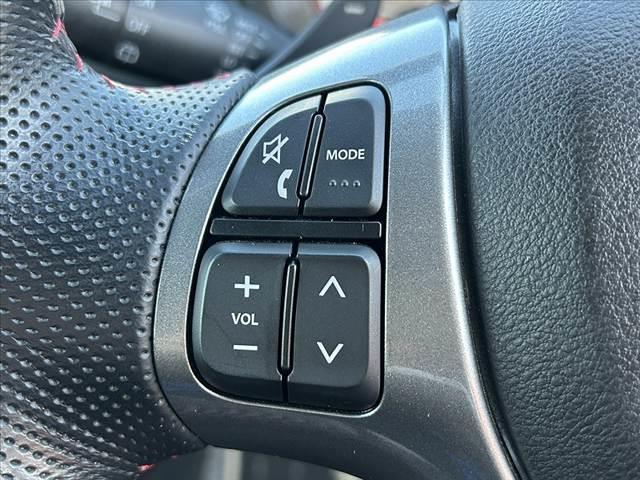 アルトワークス ベースグレード 車検整備付 後期 セーフティサポート ナビ 地デジTV RECAROシート HIDヘッド Aライト プッシュスタート パドルシフト 革巻きステ プライバシーガラス リアワイパー ウィンカーミラー Rスポイラー(25枚目)