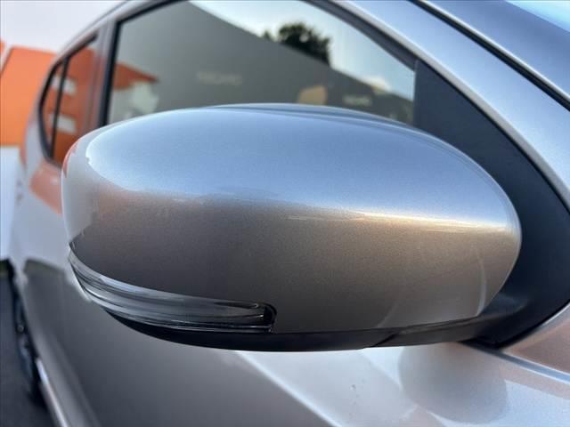 アルトワークス ベースグレード 車検整備付 後期 セーフティサポート ナビ 地デジTV RECAROシート HIDヘッド Aライト プッシュスタート パドルシフト 革巻きステ プライバシーガラス リアワイパー ウィンカーミラー Rスポイラー(31枚目)