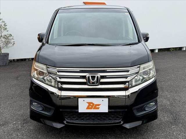 ステップワゴンスパーダ Z クールスピリット 禁煙車 両側パワスラ 9インチナビ フルセグ バックカメラ ドラレコ クルコン Wエアバック Aストップ HIDヘッド Aライト ETC 純正17インチAW オートエアコン スマートキー イモビ(9枚目)