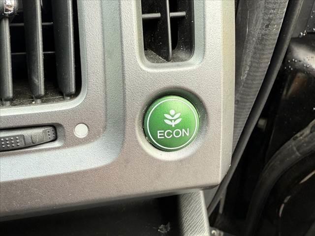 ステップワゴンスパーダ Z クールスピリット 禁煙車 両側パワスラ 9インチナビ フルセグ バックカメラ ドラレコ クルコン Wエアバック Aストップ HIDヘッド Aライト ETC 純正17インチAW オートエアコン スマートキー イモビ(25枚目)