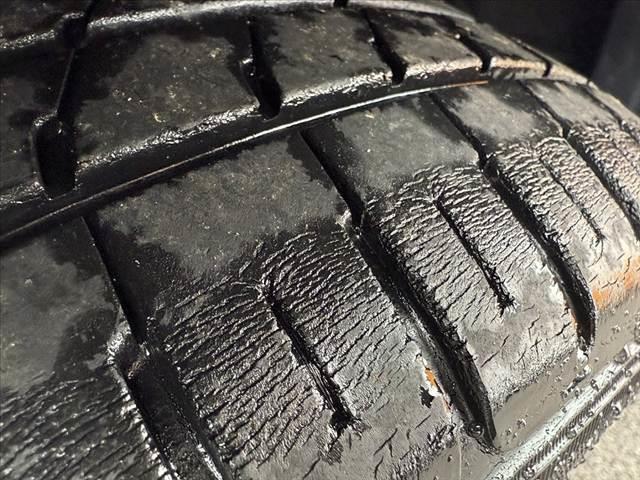 ステップワゴンスパーダ Z クールスピリット 禁煙車 両側パワスラ 9インチナビ フルセグ バックカメラ ドラレコ クルコン Wエアバック Aストップ HIDヘッド Aライト ETC 純正17インチAW オートエアコン スマートキー イモビ(42枚目)