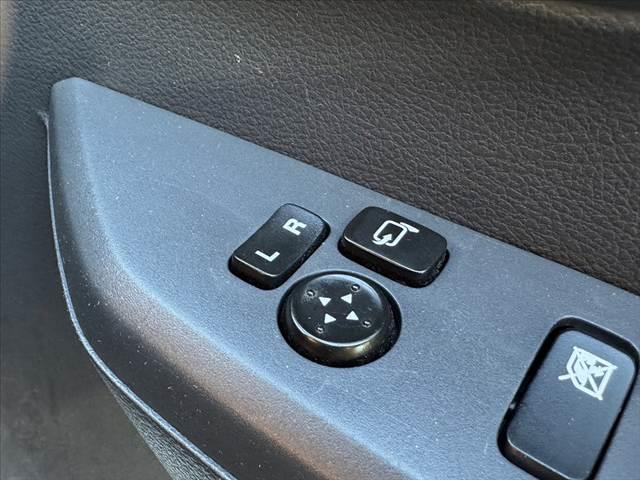 ワゴンR FX 車検整備付 オーディオ オートエアコン アイドリングストップ リモコンキー レベライザー 電格ミラー バニティミラー アームレスト シートアンダーボックス マットバイザー リアワイパー ISOーFIX(6枚目)