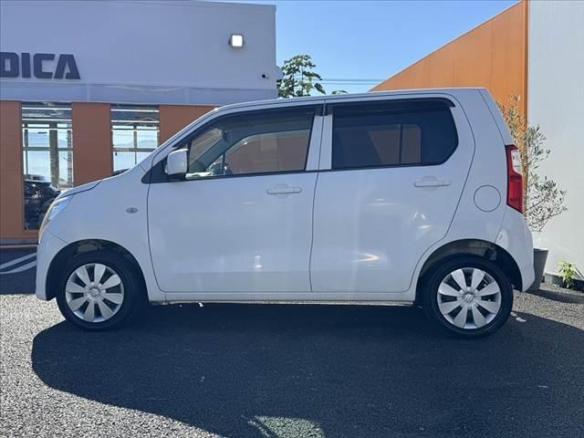 ワゴンR FX 車検整備付 オーディオ オートエアコン アイドリングストップ リモコンキー レベライザー 電格ミラー バニティミラー アームレスト シートアンダーボックス マットバイザー リアワイパー ISOーFIX(11枚目)