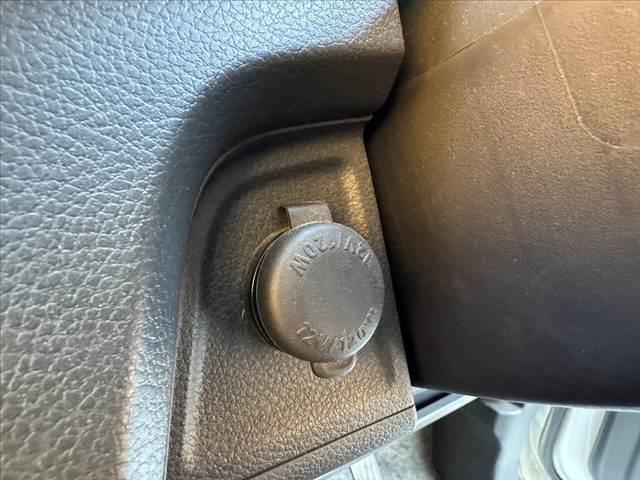 ワゴンR FX 車検整備付 オーディオ オートエアコン アイドリングストップ リモコンキー レベライザー 電格ミラー バニティミラー アームレスト シートアンダーボックス マットバイザー リアワイパー ISOーFIX(29枚目)