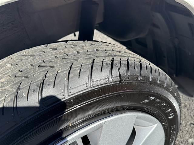 ワゴンR FX 車検整備付 オーディオ オートエアコン アイドリングストップ リモコンキー レベライザー 電格ミラー バニティミラー アームレスト シートアンダーボックス マットバイザー リアワイパー ISOーFIX(40枚目)