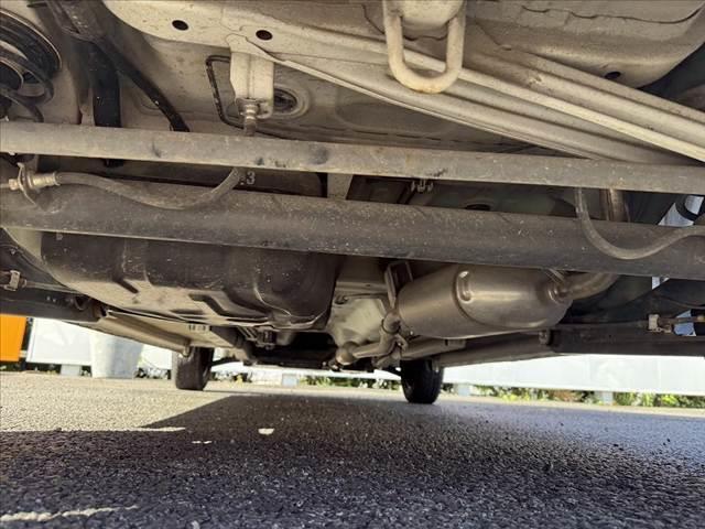 ワゴンR FX 車検整備付 オーディオ オートエアコン アイドリングストップ リモコンキー レベライザー 電格ミラー バニティミラー アームレスト シートアンダーボックス マットバイザー リアワイパー ISOーFIX(45枚目)