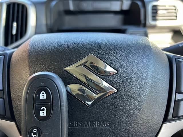 ソリオ ハイブリッドMX 禁煙車 車検整備付 パワスラ 社外ナビ フルセグ Bカメラ BT ETC レーダーブレーキ コーナーセンサー スマートキー Aストップ チルトステア アームレスト シートリフター サンシェード テーブル 純15AW(3枚目)