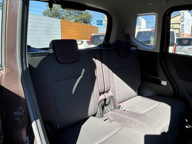 ソリオ ハイブリッドMX 禁煙車 車検整備付 パワスラ 社外ナビ フルセグ Bカメラ BT ETC レーダーブレーキ コーナーセンサー スマートキー Aストップ チルトステア アームレスト シートリフター サンシェード テーブル 純15AW(19枚目)