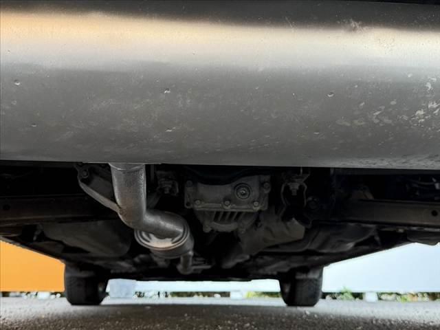 エクストレイル 20X エマージェンシーブレーキパッケージ 禁煙車 4WD ガラスルーフ OPナビ アラビュー パワーバックドア LEDヘッド ルーフレール フルセグ 革巻ステ シートヒーター Aストップ 純17インチAW スマートキー ETC ステリモ オートライト(45枚目)