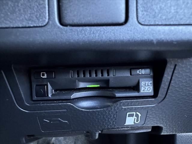 ルーミー カスタムG-T 禁煙車 後期 パノラミックビューM 9型ナビ コンフォートPKG フルセグ スマアシ 両電スラ LEDヘッド Aライト プッシュスタート クルコン シートヒーター 純15インチAW ETC ドラレコ(7枚目)