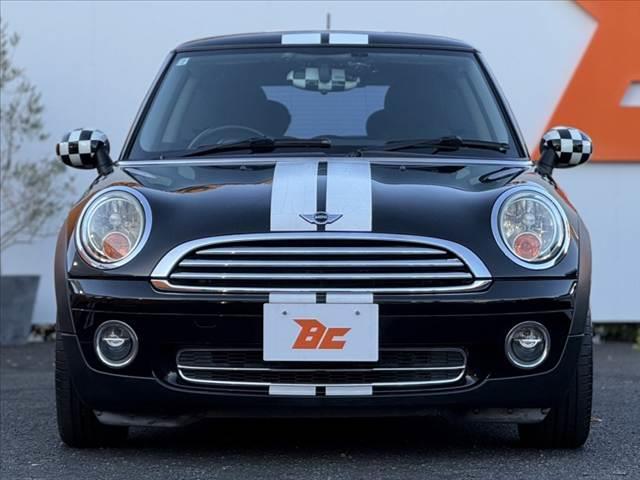 MINI ワン 禁煙車 オーディオ 6AT プッシュスタート ドラレコ ETC 12Vソケット シートリフター ISOFIX バニティミラー 電格ミラー オレンジターンランプ 17インチAW 無塗装ドアミラー(9枚目)