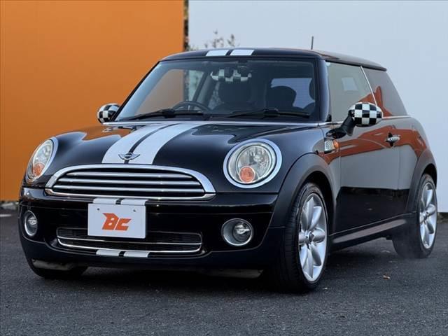 MINI ワン 禁煙車 オーディオ 6AT プッシュスタート ドラレコ ETC 12Vソケット シートリフター ISOFIX バニティミラー 電格ミラー オレンジターンランプ 17インチAW 無塗装ドアミラー(10枚目)