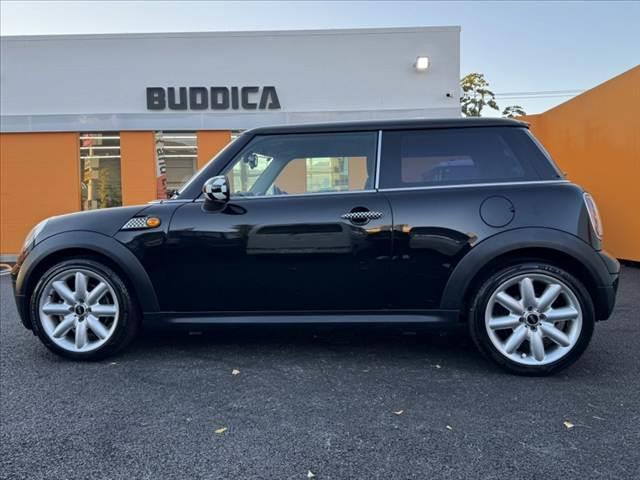 MINI ワン 禁煙車 オーディオ 6AT プッシュスタート ドラレコ ETC 12Vソケット シートリフター ISOFIX バニティミラー 電格ミラー オレンジターンランプ 17インチAW 無塗装ドアミラー(11枚目)