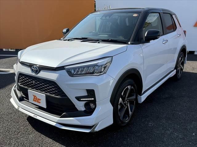 ライズ 　禁煙　２トーン　９インチＤＡ　パノラミックビューモニター　ＢＳＭ　スマアシ　キーフリーシステム　ＬＥＤヘッド　シーケンシャルランプ　オートライト　フォグ　　シートヒーター　アップルカープレイ（10枚目）